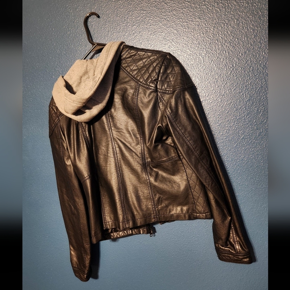 Womens jacket - Picture 5 of 7